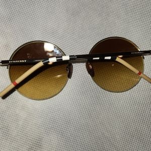 Burberry sunglasses